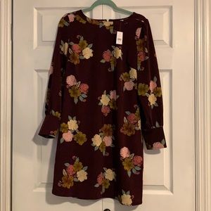 BNWT Loft dress size 12.